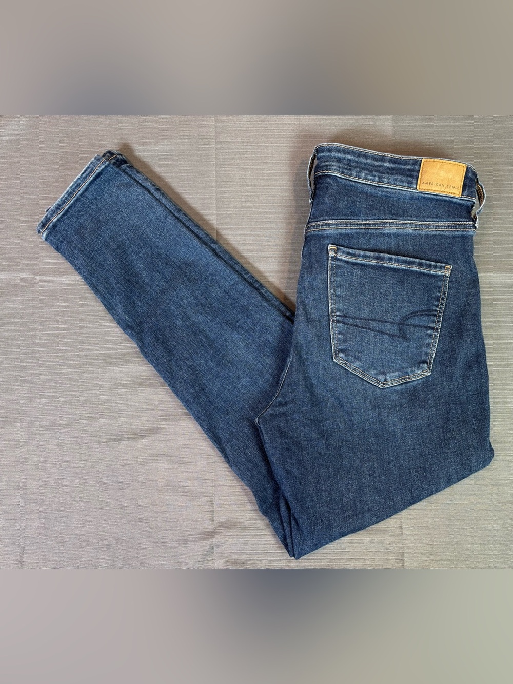 American Eagle Next Level Stretch Skinny Jeans Women’s 10 Short Blue Denim